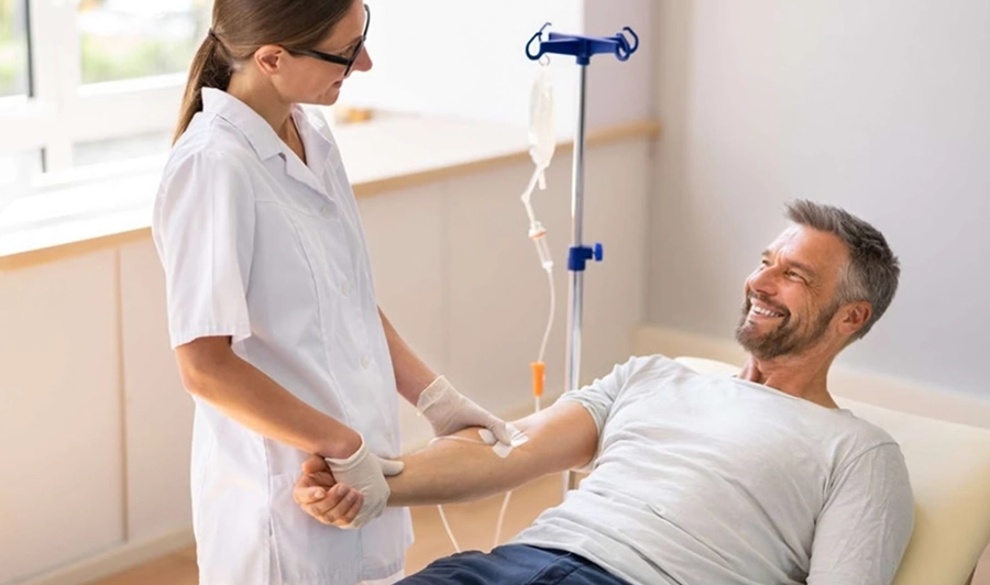 Evde Serum Uygulaması: Yurt Dışından Sağlık Hizmeti Alımı